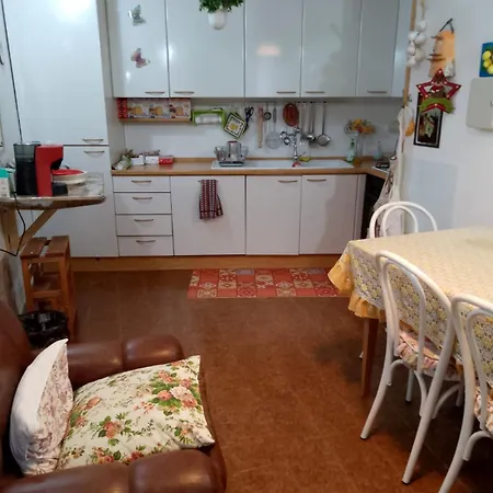 فندق مبيت وإفطار Carolina 3*